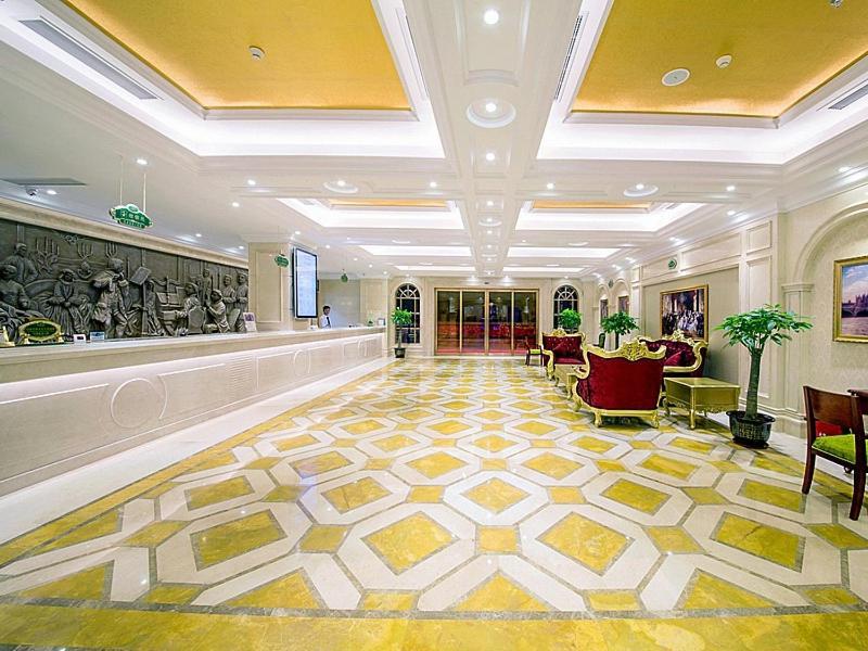 Vienna Hotel Guilin Wanfu Square Εξωτερικό φωτογραφία